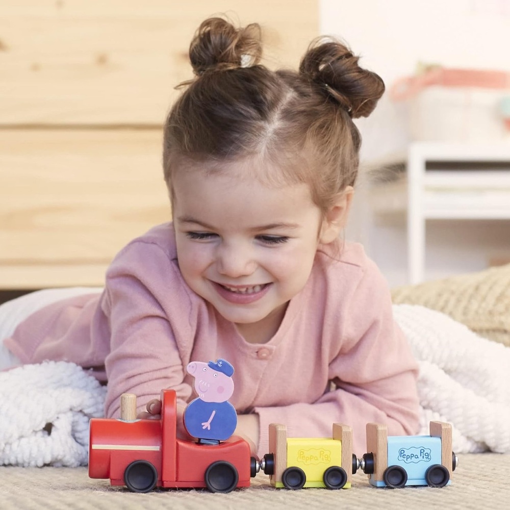 Peppa Pig Grandpa Pigs Wooden Train Set Magnetic Train